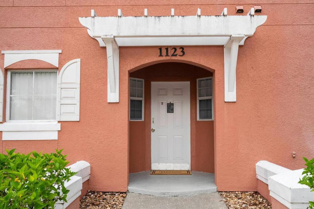 Cozy 3bed Townhome 8 Miles From 1123 Casa de férias