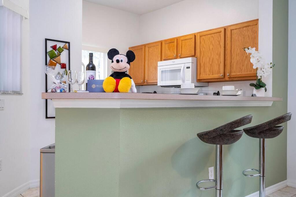 Cozy 3bed Townhome 8 Miles From 1123 Casa de férias