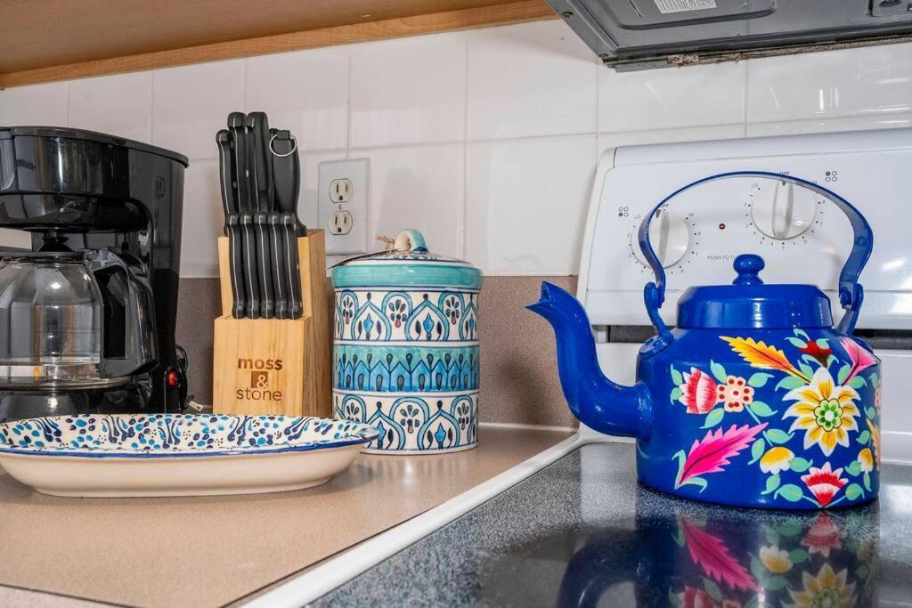 Casa de férias Cozy 3bed Townhome 8 Miles From 1123
